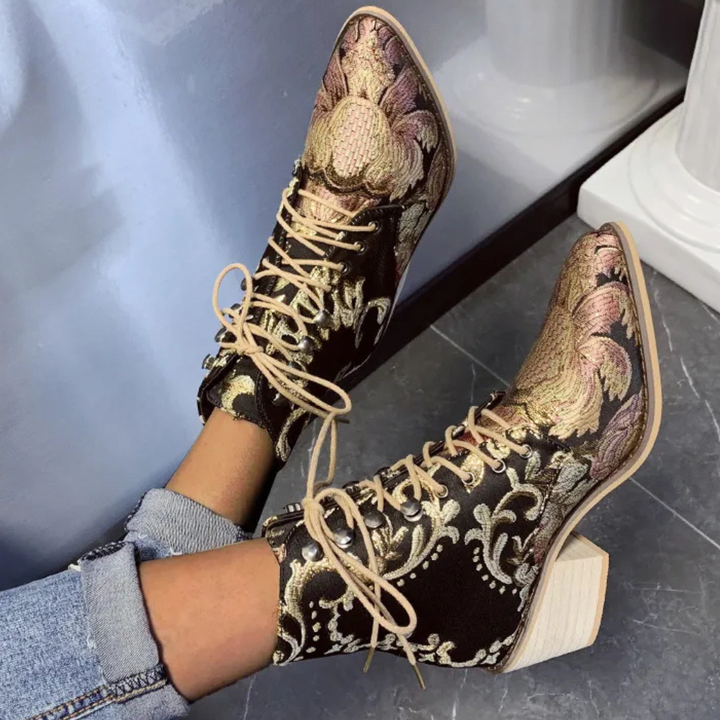 ELYRIA - Elegante Bestickte Stiefelette für Damen