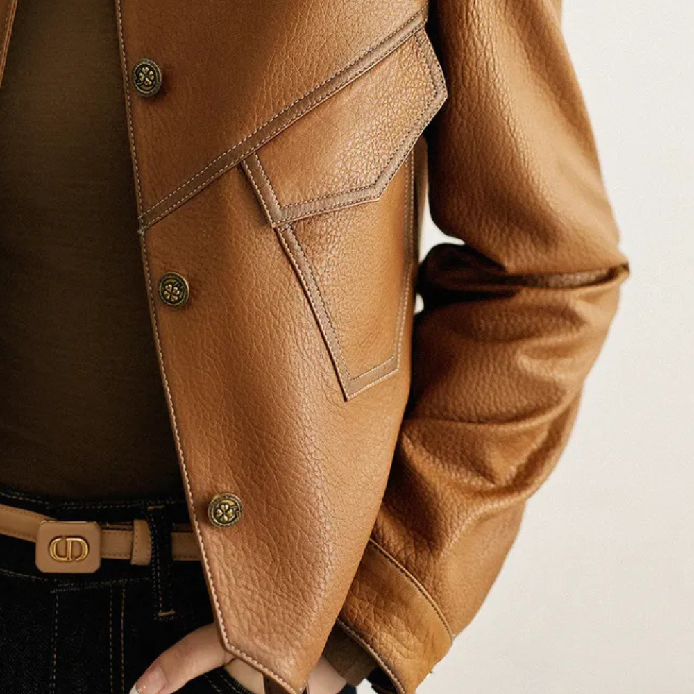 LYSBETH - Lässige Jacke mit Knöpfen für Damen