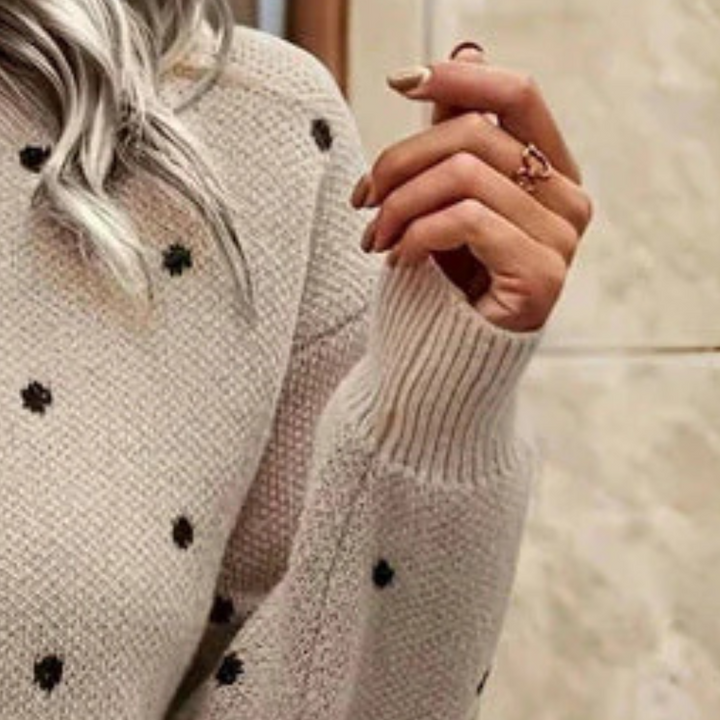 NIRELLA - Moderne Punkte-Strickjacke für Damen