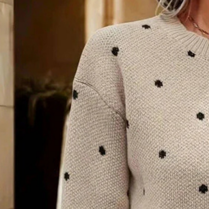 NIRELLA - Moderne Punkte-Strickjacke für Damen
