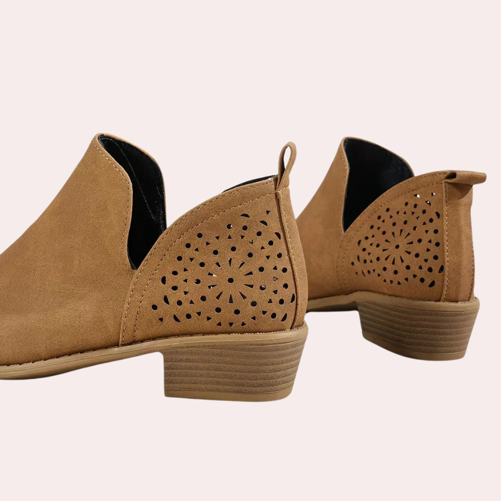 NICIA - Klassische ausgehöhlte Stiefel für Damen