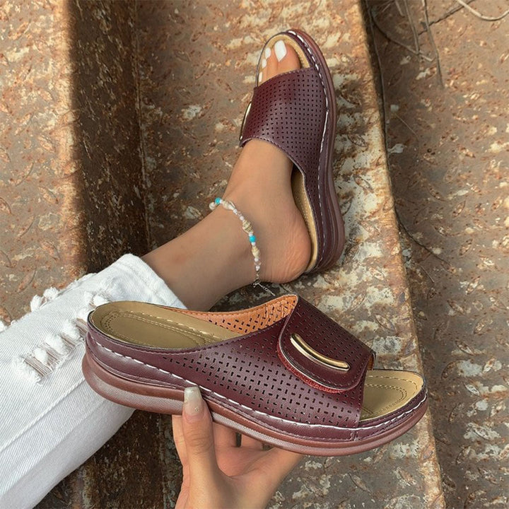 AMAYA - Bequeme Keilsandalen