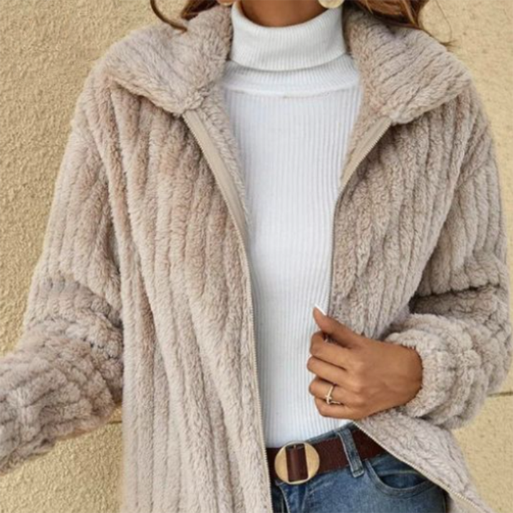 AUBREE - Stilvolle strickjacke