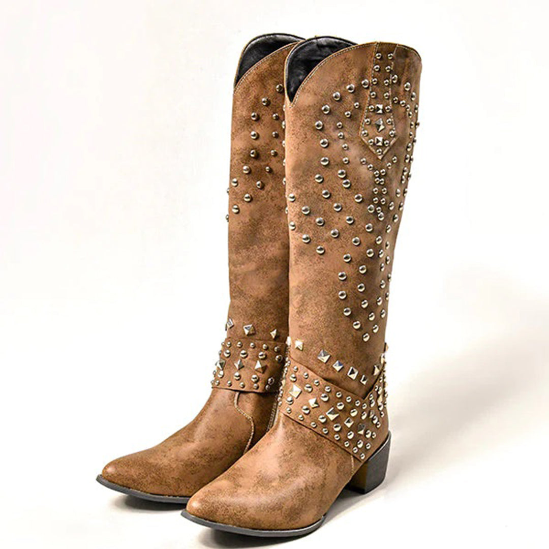 JOAN - Stiefel mit Metallnieten und klobigem Absatz