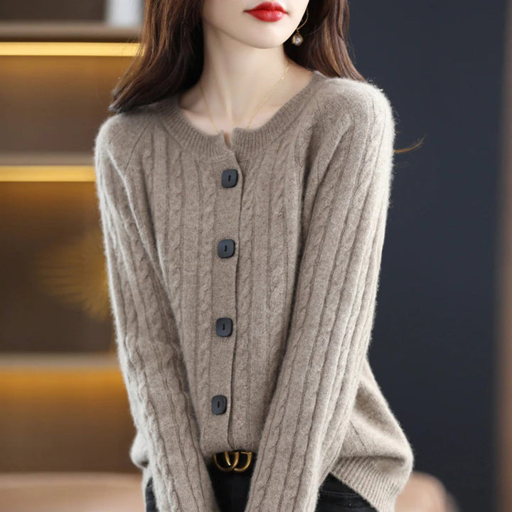 KATE - Elegante Strickjacke für Frauen