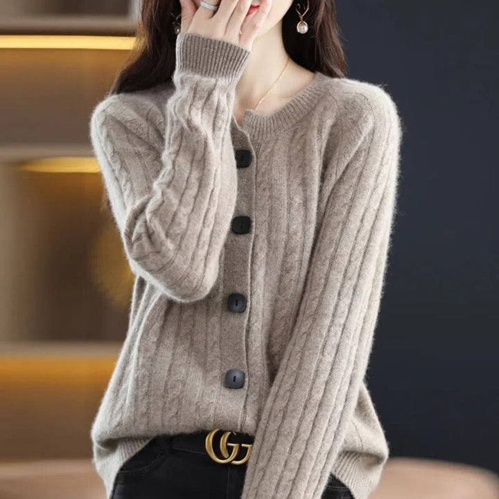 KATE - Elegante Strickjacke für Frauen