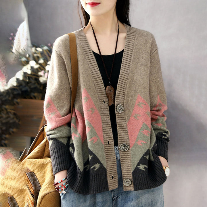 LILIA - Klassische bequeme strickjacke