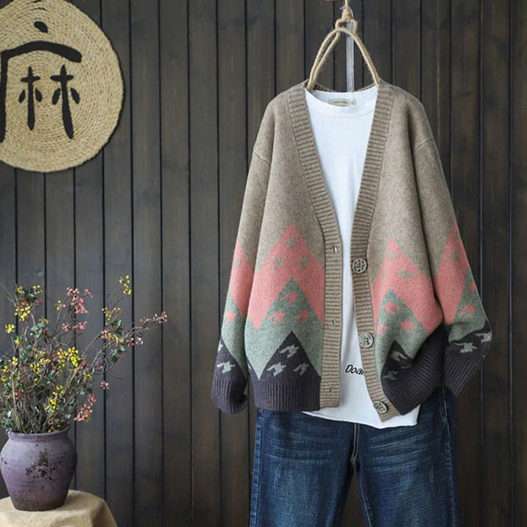 LILIA - Klassische bequeme strickjacke