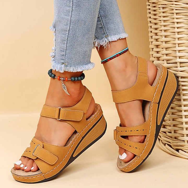 Medhanit - Bequeme sandalen