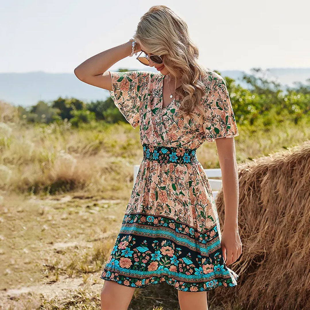 NORAH - Geblümtes Boho-Kleid