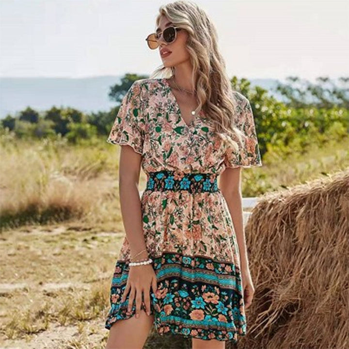 NORAH - Geblümtes Boho-Kleid